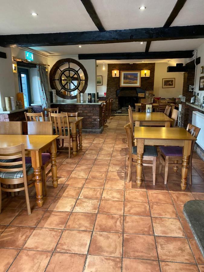 The Ship Inn York Bagian luar foto